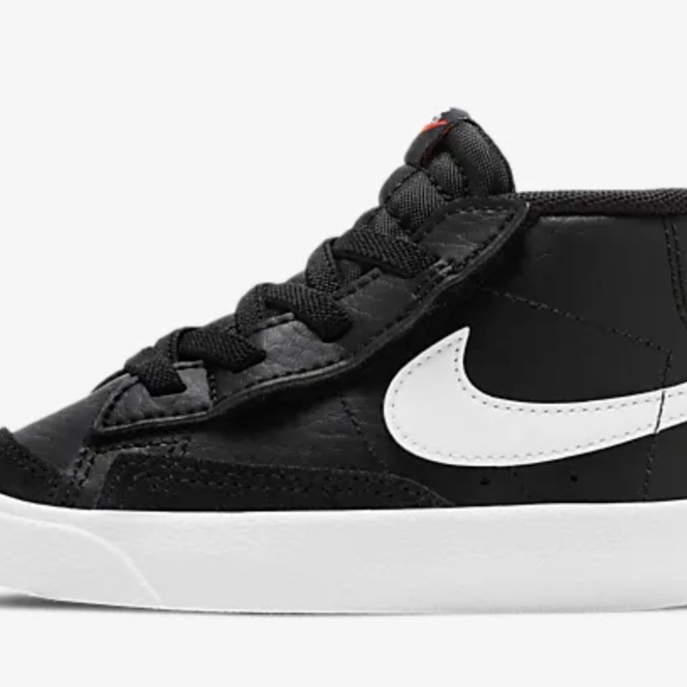 Nike Blazer Mid '77